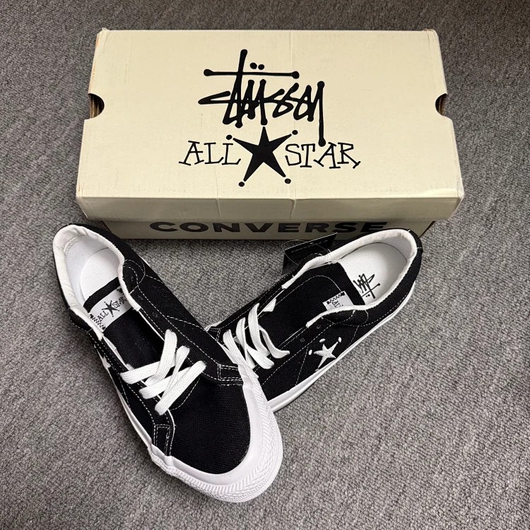 In stock. Need to buy one size smaller. Available in seconds. Independent Stussy 1970 One Star co-br