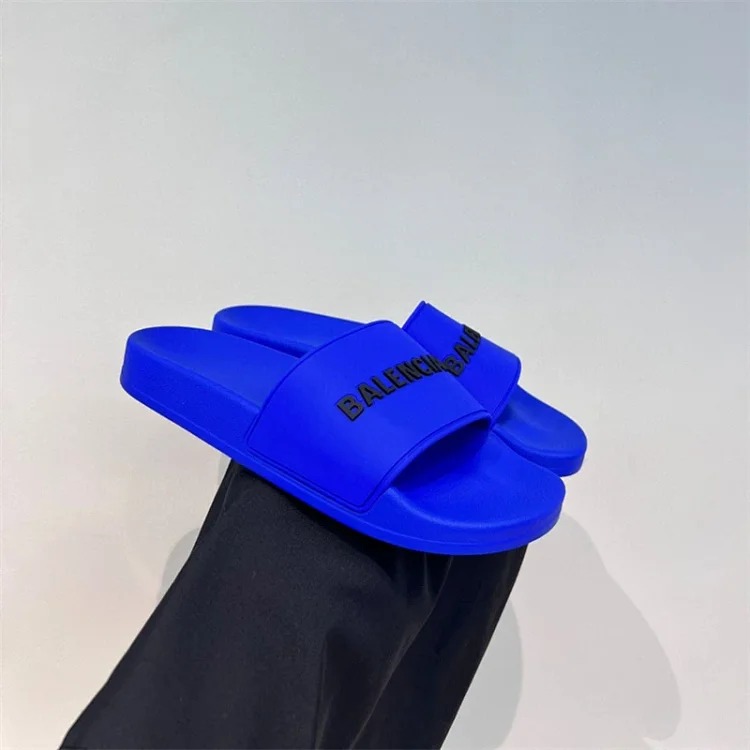 Balenciaga slippers couple style soft-soled beach sandals for outer wear