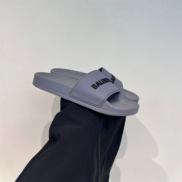 Balenciaga slippers couple style soft-soled beach sandals for outer wear