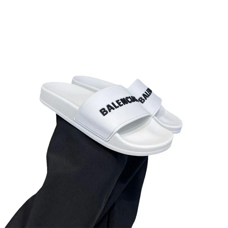 Balenciaga slippers couple style soft-soled beach sandals for outer wear