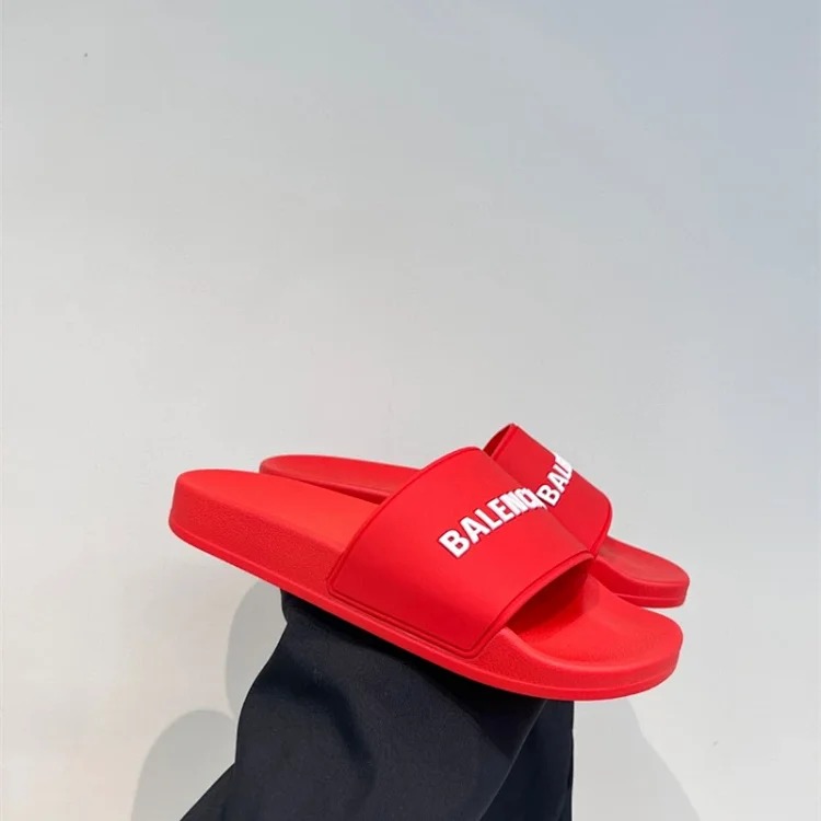 Balenciaga slippers couple style soft-soled beach sandals for outer wear