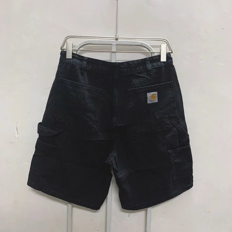 Casual multi-pocket cargo shorts, light luxury, fashionable and versatile