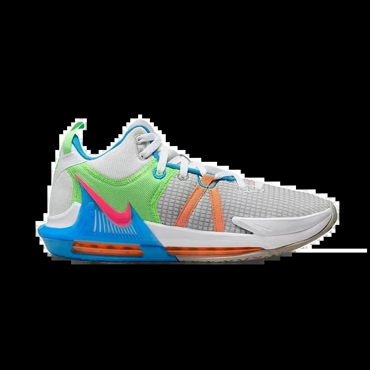 LeBron Witness 7Casual sneakers