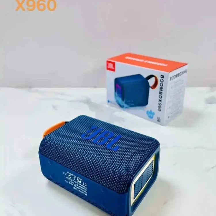 TOP D-1 is a portable, compact and high-quality speaker with good looks and high quality