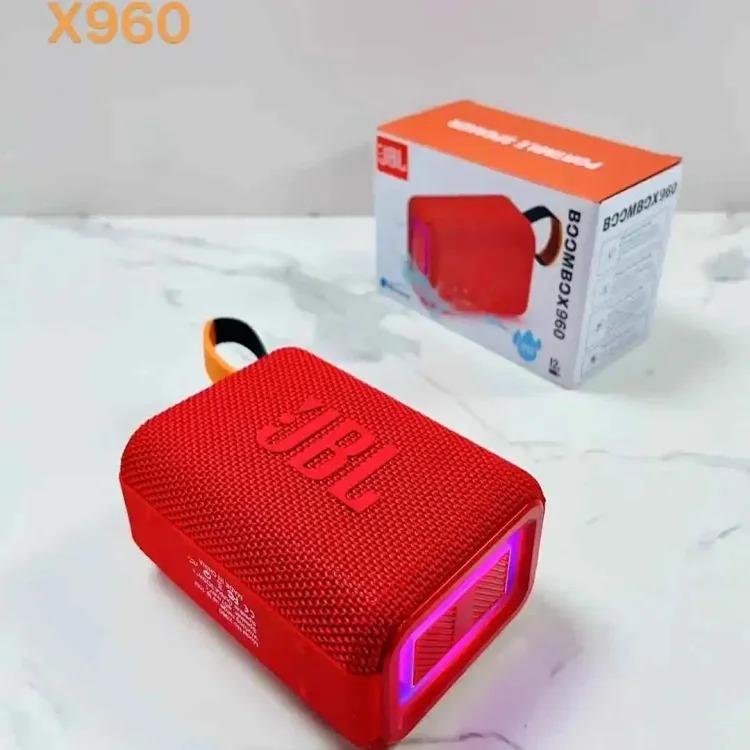 TOP D-1 is a portable, compact and high-quality speaker with good looks and high quality
