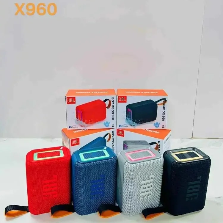 TOP D-1 is a portable, compact and high-quality speaker with good looks and high quality