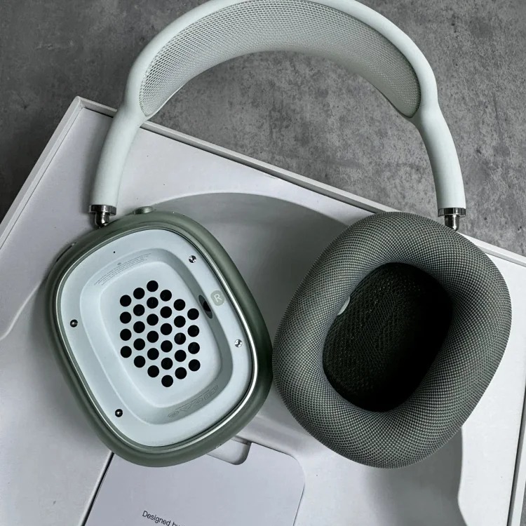 Max serial black and other colors 1
