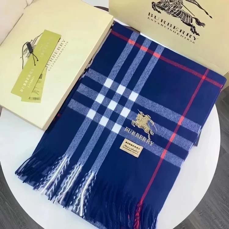 Versatile Classic Scarf 001