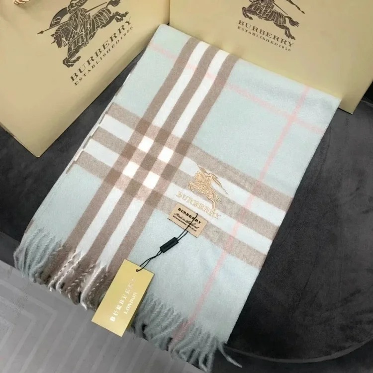 Versatile Classic Scarf 001