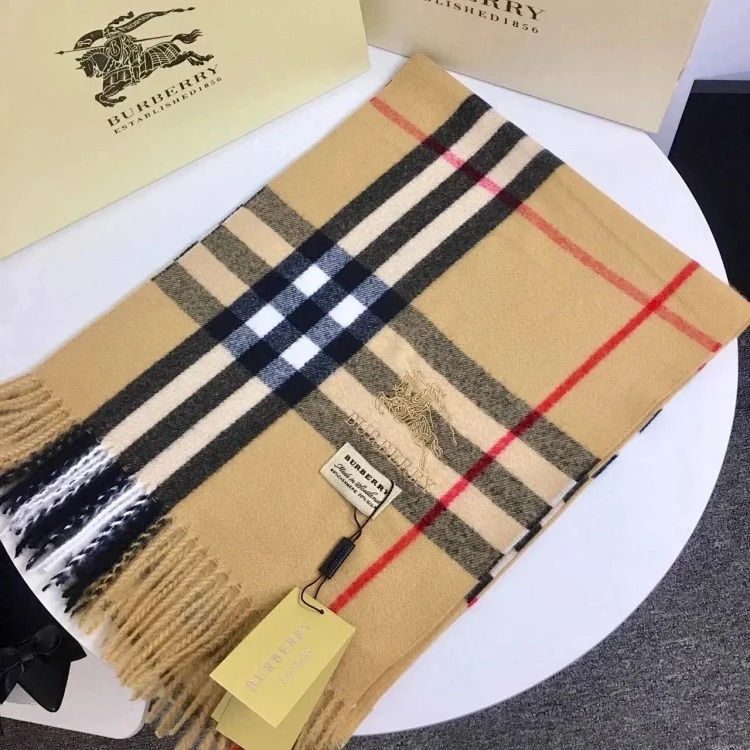 Versatile Classic Scarf 001