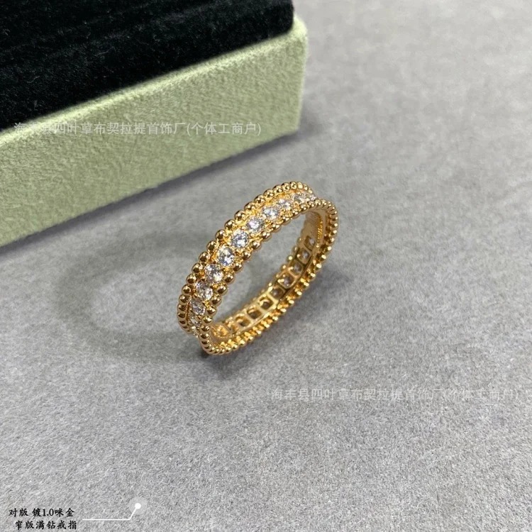 Fashion Ring