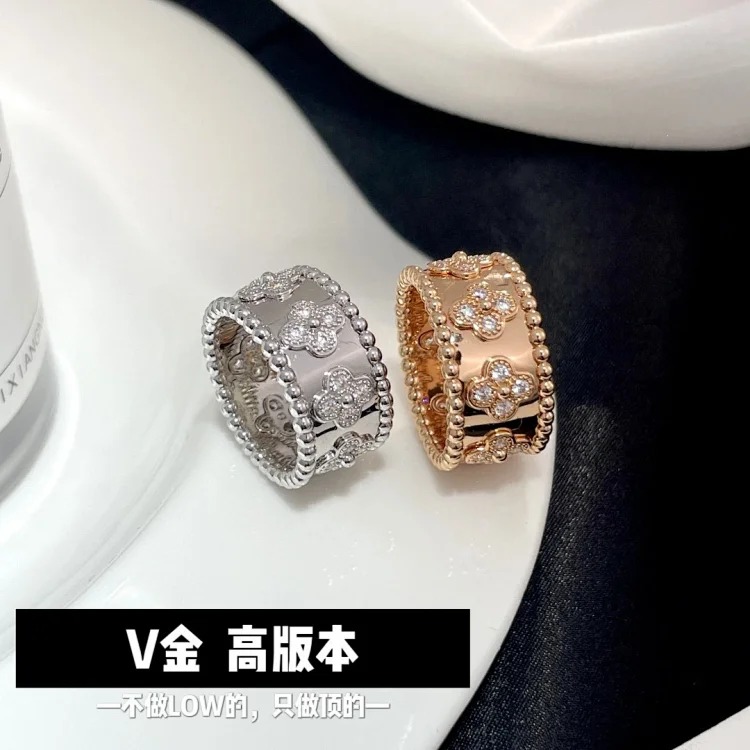 Fashion Ring