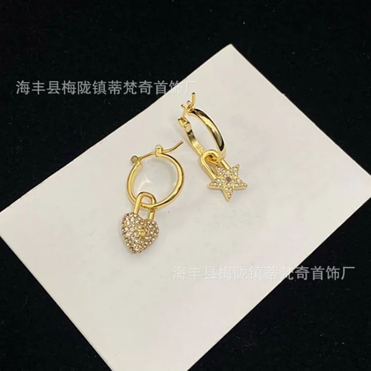 Dijia/Djia earrings size pearl little bee butterfly CD earrings new temperament front and rear hanging earrings wholesale