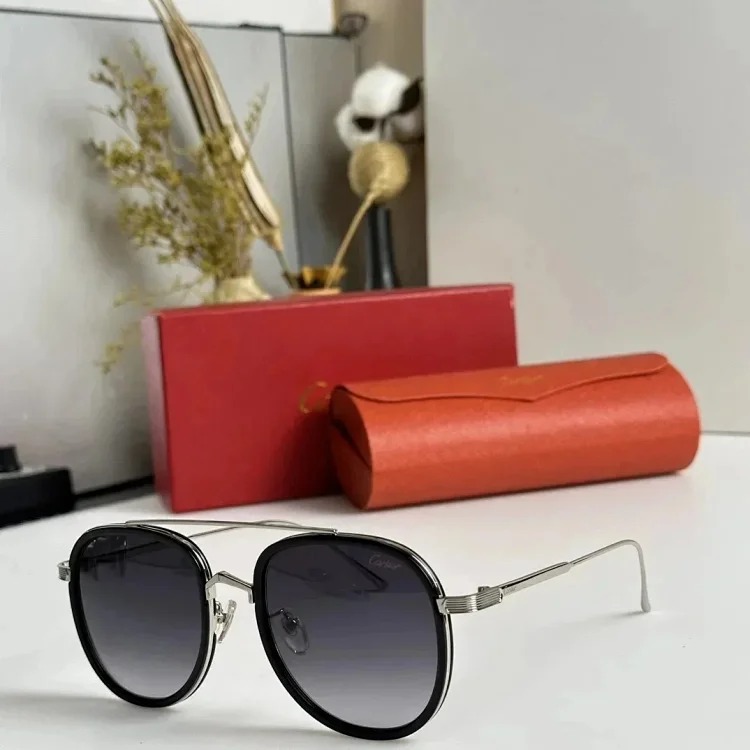 chat Fashionable and versatile anti-UV sunglasses