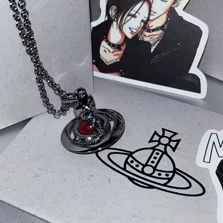 High of Saturn three-dimensional flying saucer orb necklace female niche design medium 10mm planet clavicle chain