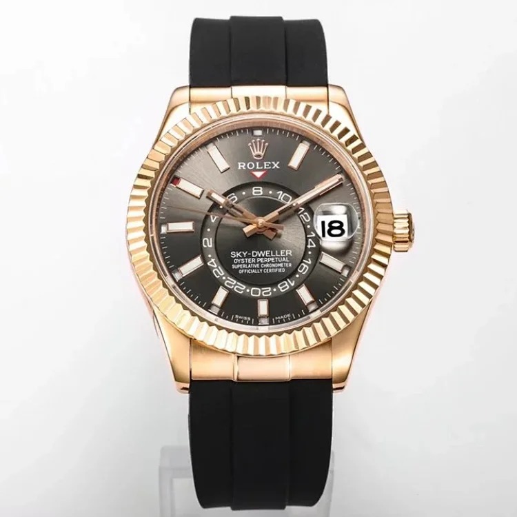 ￥560-790 Fashionable and versatile watch