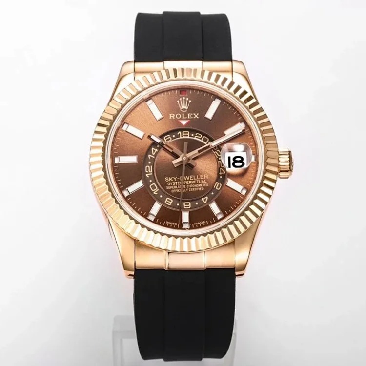 ￥560-790 Fashionable and versatile watch