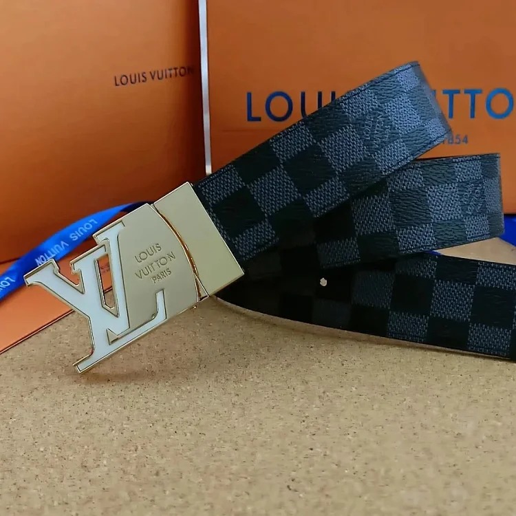Fashionable and versatile belt 038