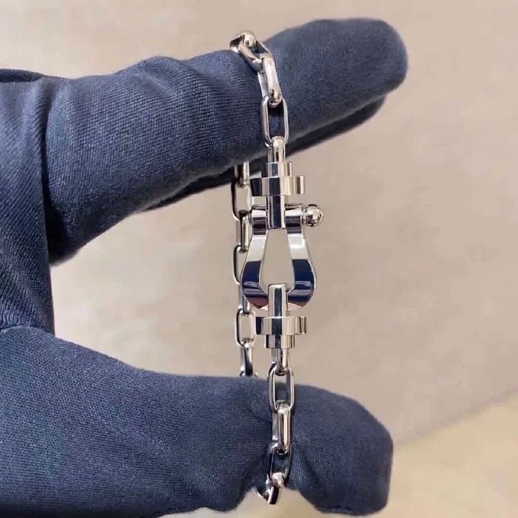 High v gold Feijia thick plated 18K gold glossy half diamond full diamond horseshoe buckle 8-character bracelet U-shaped diamond hand jewelry