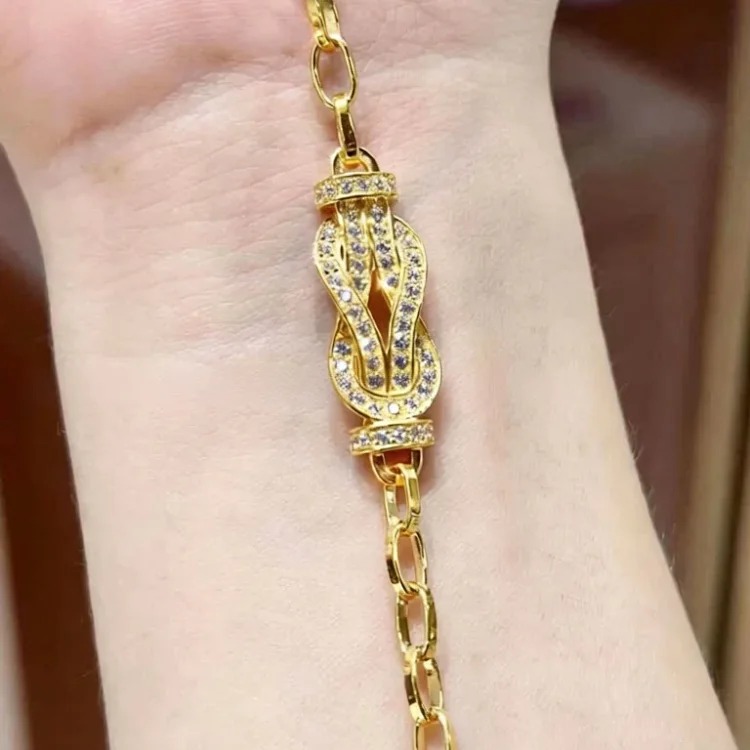 High v gold Feijia thick plated 18K gold glossy half diamond full diamond horseshoe buckle 8-character bracelet U-shaped diamond hand jewelry