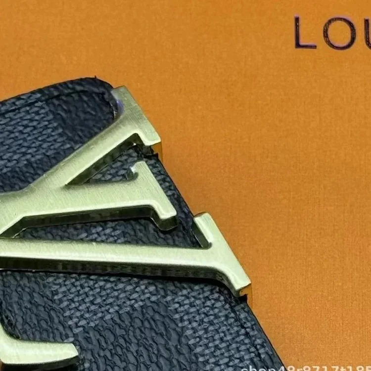 New L Men's Belt (not a quality issue