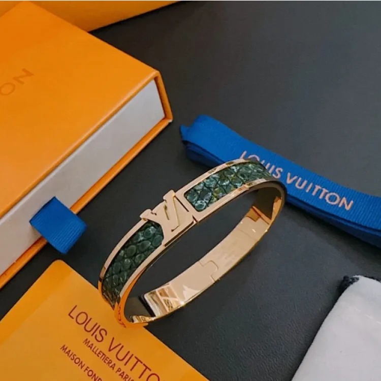 Bulgari bracelet Serpenti Viper series