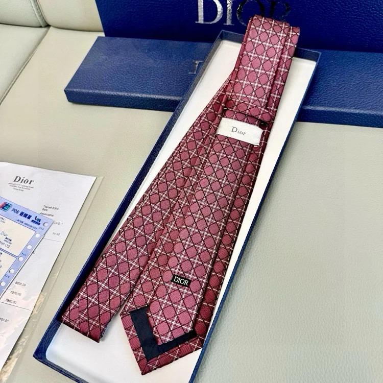tie