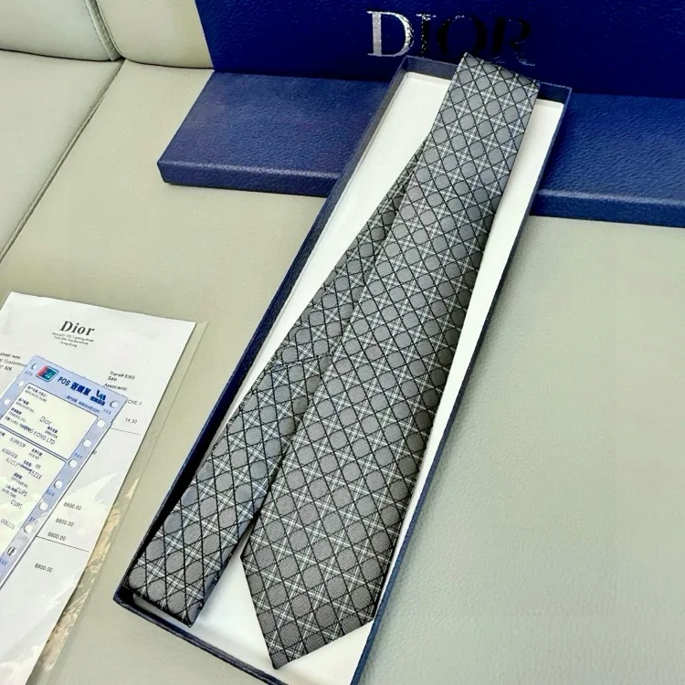 tie