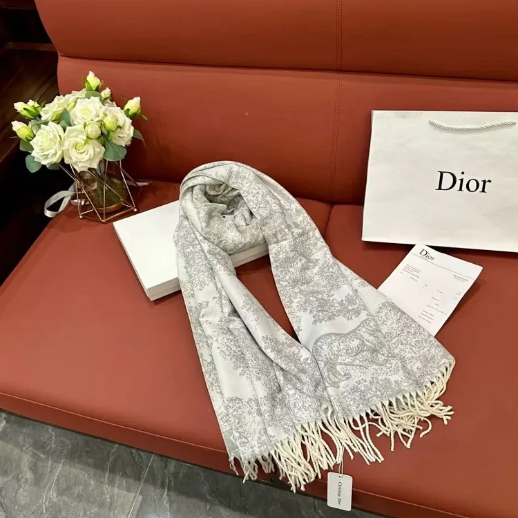 Autumn and winter trendy casual scarf