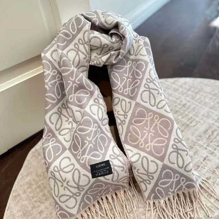 Autumn and winter trendy casual scarf