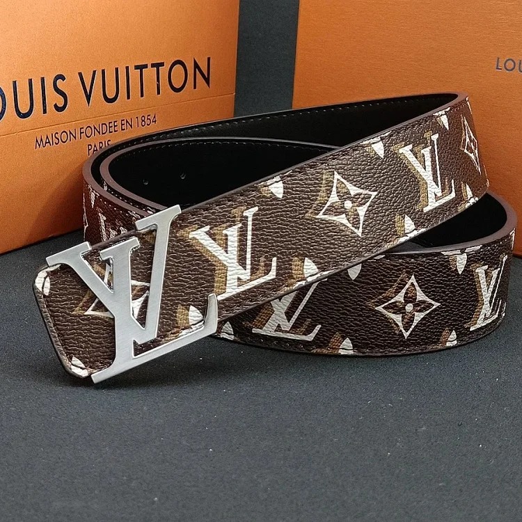 Fashionable and versatile belt 035