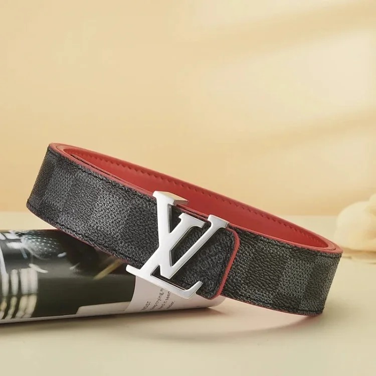 Fashionable and versatile belt 035
