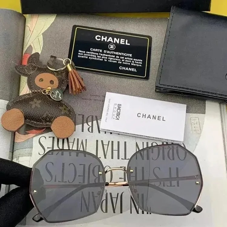 Fashionable and versatile sunglasses