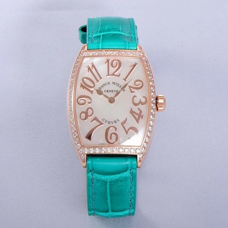 The most beautiful watch Franck Muller barrel-shaped women's quartz watch CINTREE CURVEX series ✨The movement adopts Swiss imported quartz movement with high-grade rhinestone inlay