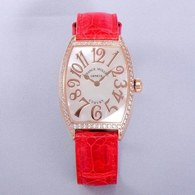 The most beautiful watch Franck Muller barrel-shaped women's quartz watch CINTREE CURVEX series ✨The movement adopts Swiss imported quartz movement with high-grade rhinestone inlay