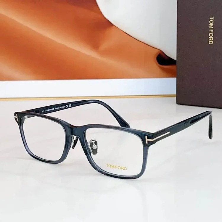 Fashionable and versatile UV protection sunglasses