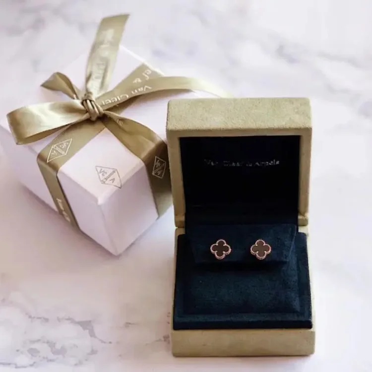 New fashion earrings