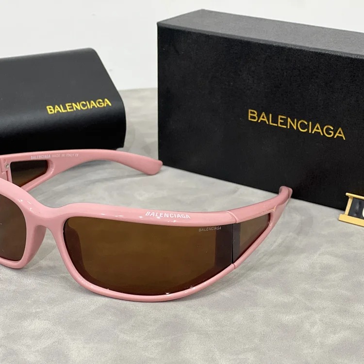 Fashionable Casual Summer Sunglasses Get In Stock