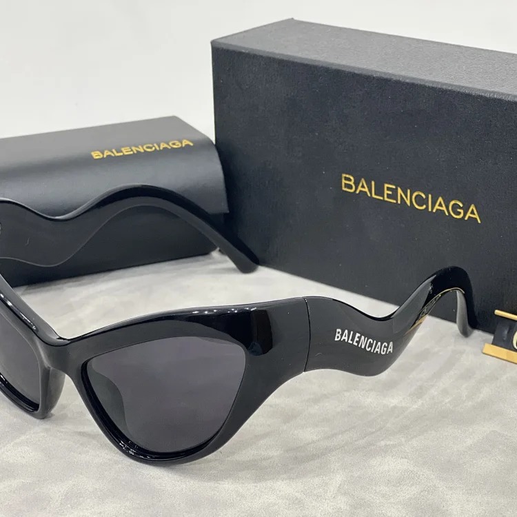 Fashionable Casual Summer Sunglasses Get In Stock