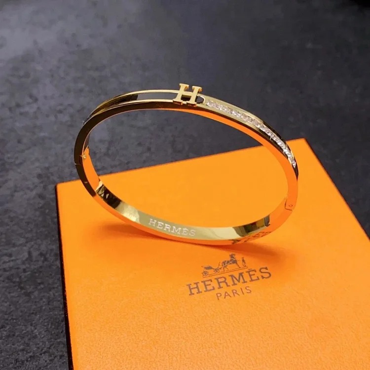 ZW-2 Decorate your life with jewelry to keep your happiness from fading. (Hrmès) (With gift box packaging)