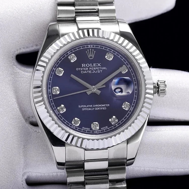 m2￥600-2300 Fashionable and versatile watch