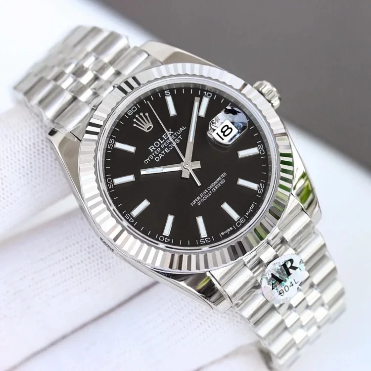 m2￥600-2300 Fashionable and versatile watch
