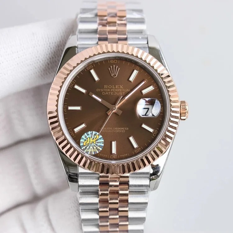 m2￥600-2300 Fashionable and versatile watch