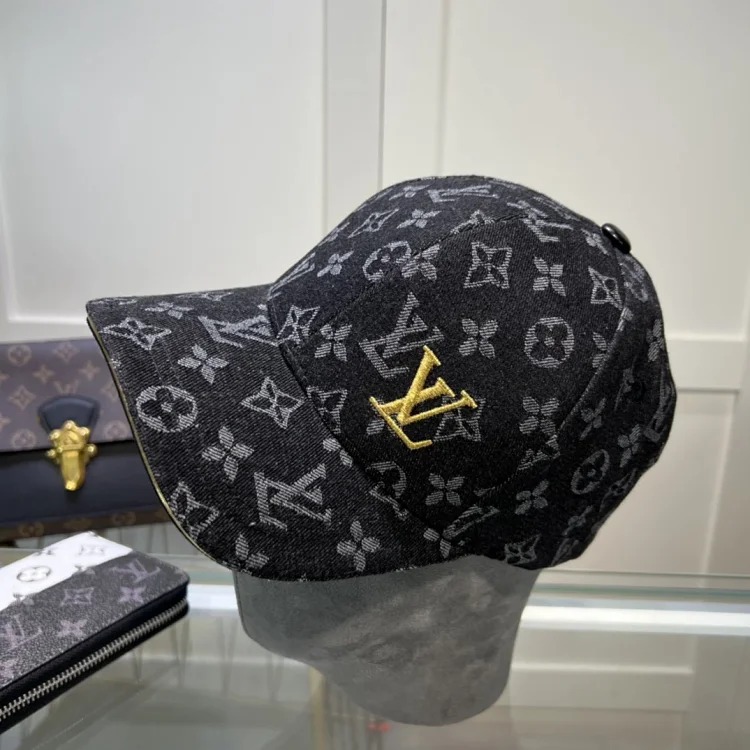 Trendy Hat 001