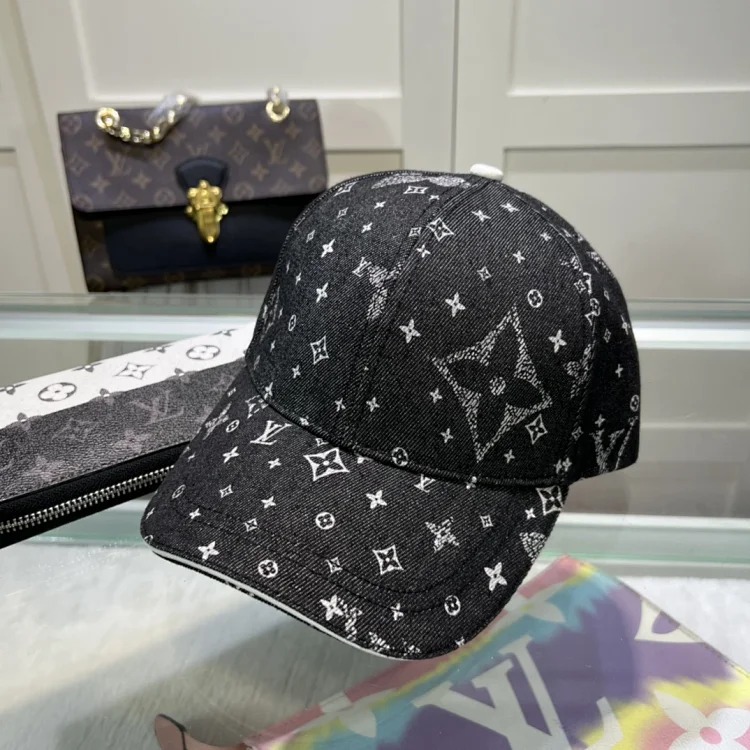 Trendy Hat 001