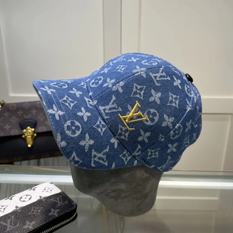 Trendy Hat 001