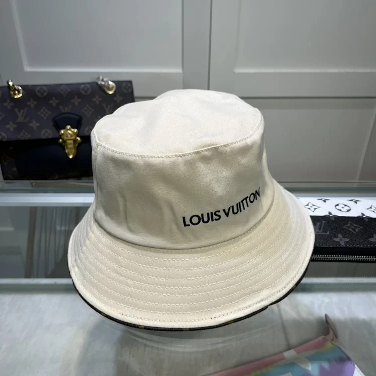 Trendy Hat 001