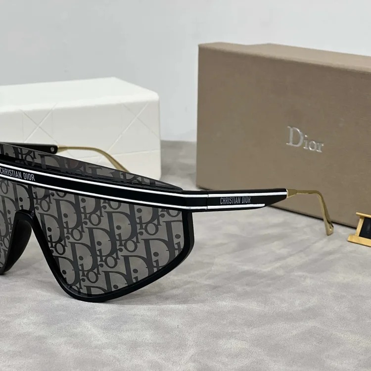 Fashion Casual Summer Sunglasses
