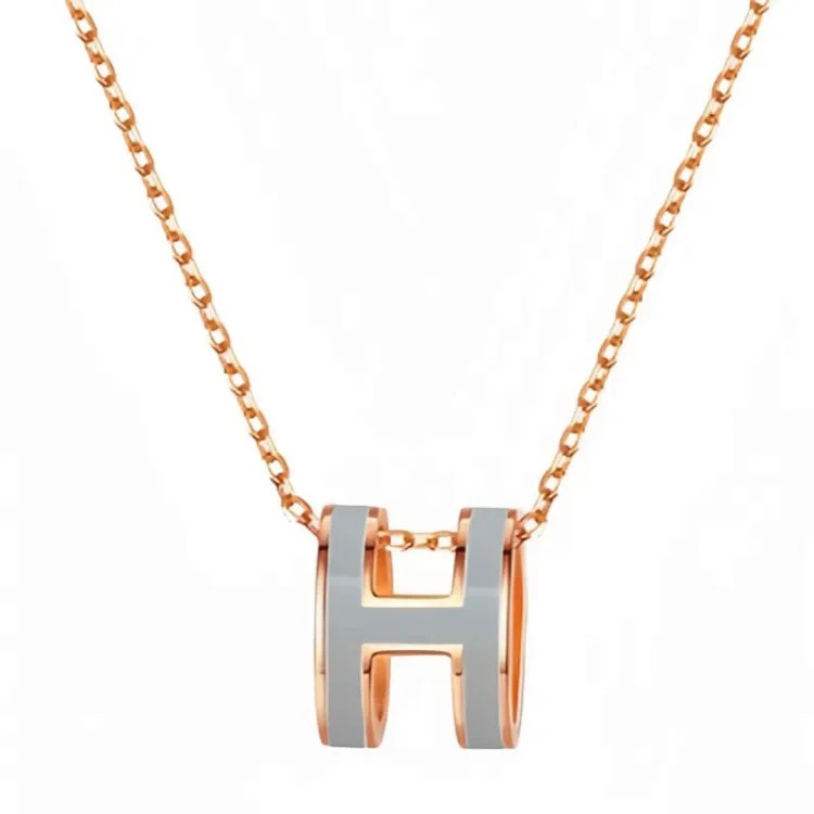 Chanel Versatile Fashion Accessory