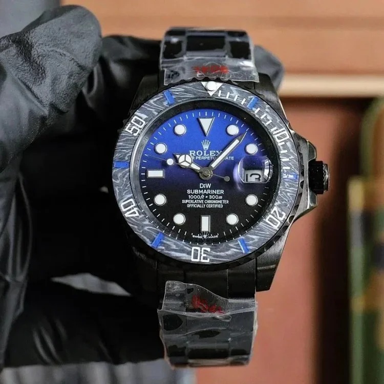 Fashion Trendy Versatile Watch 2082